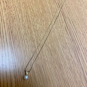 vintage golden pearl necklace